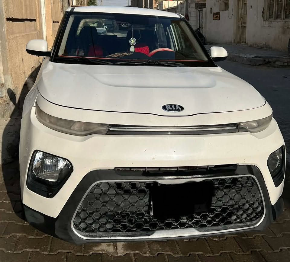 السلام عليكم
سيارة صول لون ابيض موديل ٢٠٢٠ فئة s  محرك دوش ٢٠٠٠ نص فوول رادارات امامية جانبية خلفية كاميرا وباقي الامور رقم كربلاء تحويل ثاني يوم  سعرها ١٢٨ وبيها مجال
للتواصل

***********
