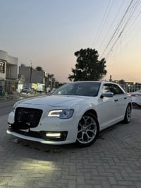 300c بلاتينوم • بدون ايرباق • قياده ذاتيه