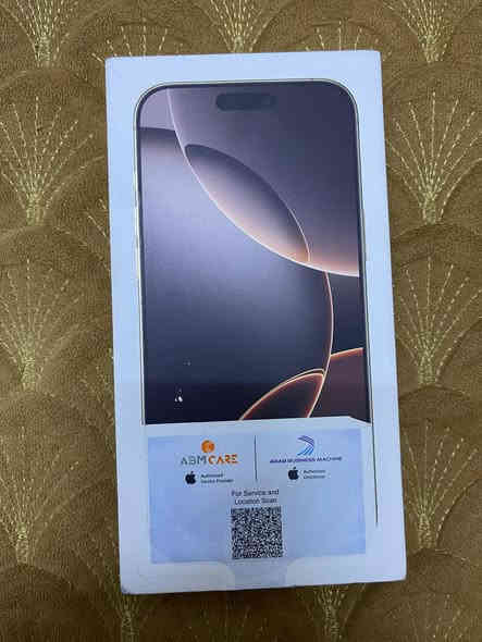 السلام عليكم 16 برو ماكس نضيف جداً بطارية 97 ذاكرة 256 السعر 1350 بي مجال بسيط بغداد الأمين ***********
