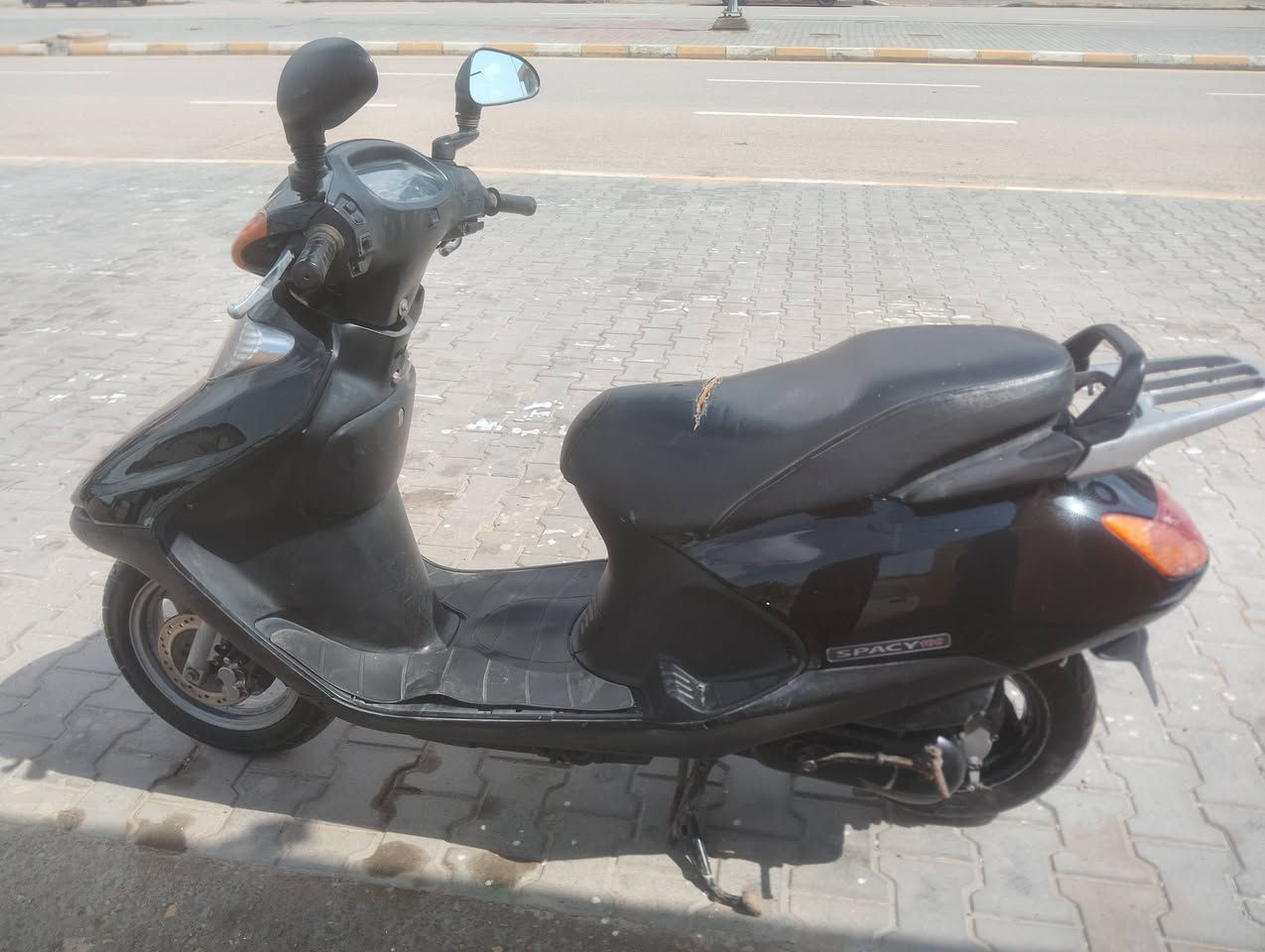 السلام عليكم
متاح سبيسي ياباني للبيع دراجه بيه مكينه تخبل ناعمه خرسه اول مره تنفتح كفرجديدابوالختم كهربائيات كله شغاله هندرشغال كوت خاجيه شارع 40 موبايل ***********
