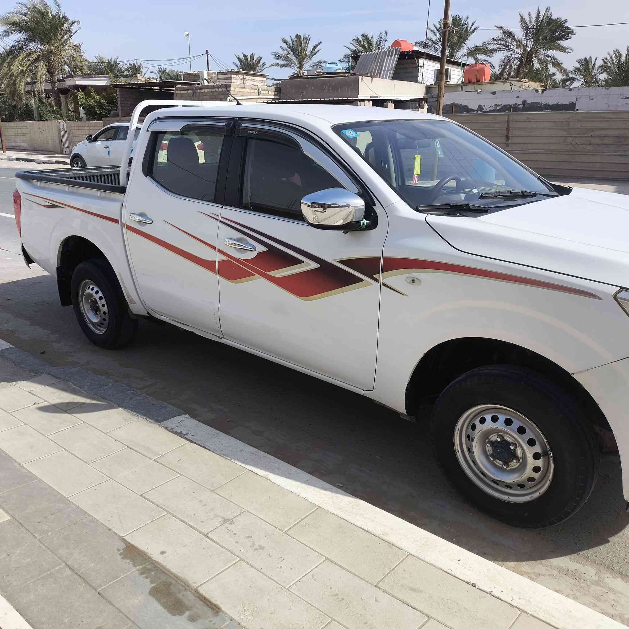 علئ بركه الله 
للبيع نيفارا مديل 2016 كفاله من ضربه وفتح وصبغ ماعده بارد قليل تاخذهه عل فحص من قطره صبغ محرك كفاله من تنقيص وتبخير سياره حلوه كلش كهربائيات كلهه شقاله
تبريد ثلج رقم البصره دولي سنويه 28 تحويل اي وقت تريده سعر 128 بيهه مجال لشراي 
مكان البصره قضاء الامام الصادق بني منصور 
رقم ***********
