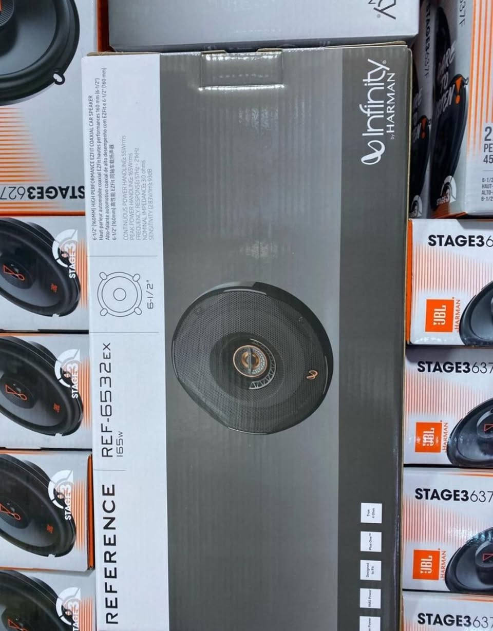 تم العمل على گولف 1995 ألماني.
تم تبديل سستم سماعات🔊 🔊 من عادي إلى احترافي🔥 من الشركه العالميه🌍 انفنتي الغنيه عن التعريف🧨 والنتيجه 💪 واضحه من الصور والفيديو ابهرت الزبون المحترم✨ 
يوجد شد جميع السستمات والسماعات والشاشات والمسجلات لجميع انواع السيارات🚘 🚙 🚗 مع الضمان⚡ 
يوجد توصيل جميع محافظات العراق التوصيل مجاني🚛
مكاني بغداد *********** حسين 📬 📞
