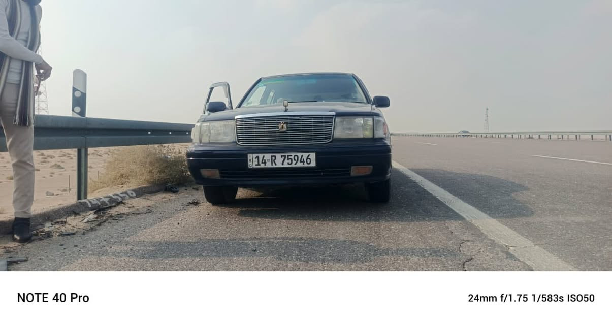 راس الثور تكم نيلي صبغ مداكر خلفيه فقط محرك 3000 جاهزه السياره من محرك وكير وكهربائيات وحداده سعر ب105 وبيه مجال رقم جديد بصره وبسمنه ومجدده السنويه للاستفسار *********** اتصال فقط
