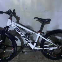 بايسكل للبيع حجم 24 الكير عاطل والبريك واحد منهن عاطل السعر 65 وبي مجا...