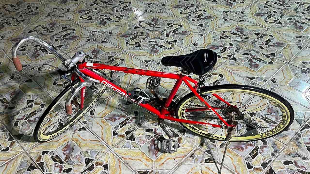 بايسكل OSCAR Fixed Gear للبيع
إطار ستيل قوي، قياس 700C، فرامل خلفي ، استخدام شخصي، متروك فترة من الزمن بيه زنجار بسيط شغال كلشي مابيه  مايحتاج تعديل 
السعر ٢٠٠ الف وبي مجال بسيط العنوان الناصريه مركز .


**إذا كنت صاحب هذا الإعلان وتريد حذفه لأي سبب، رجاءا أرسل رسالة إلى الدعم الفني**