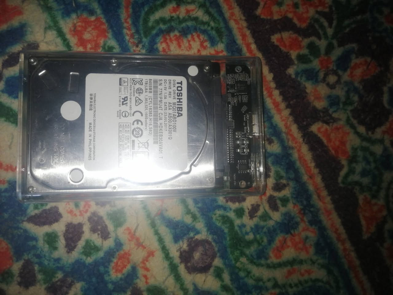 بلي فور البيع ذاكر 872.8 ميكابايت
نضام: 13.2
خمس اقراص وياه وشتراك بلس شهر واحد 
بيه،5 دولار ونلاين يدات 2 عاديه واصليه
كيبلات شحن 2 اصليات يجي وياه قرص تهكير 
جهاز العاب:  سعره 500الف مابي مجال تواصل ***********
