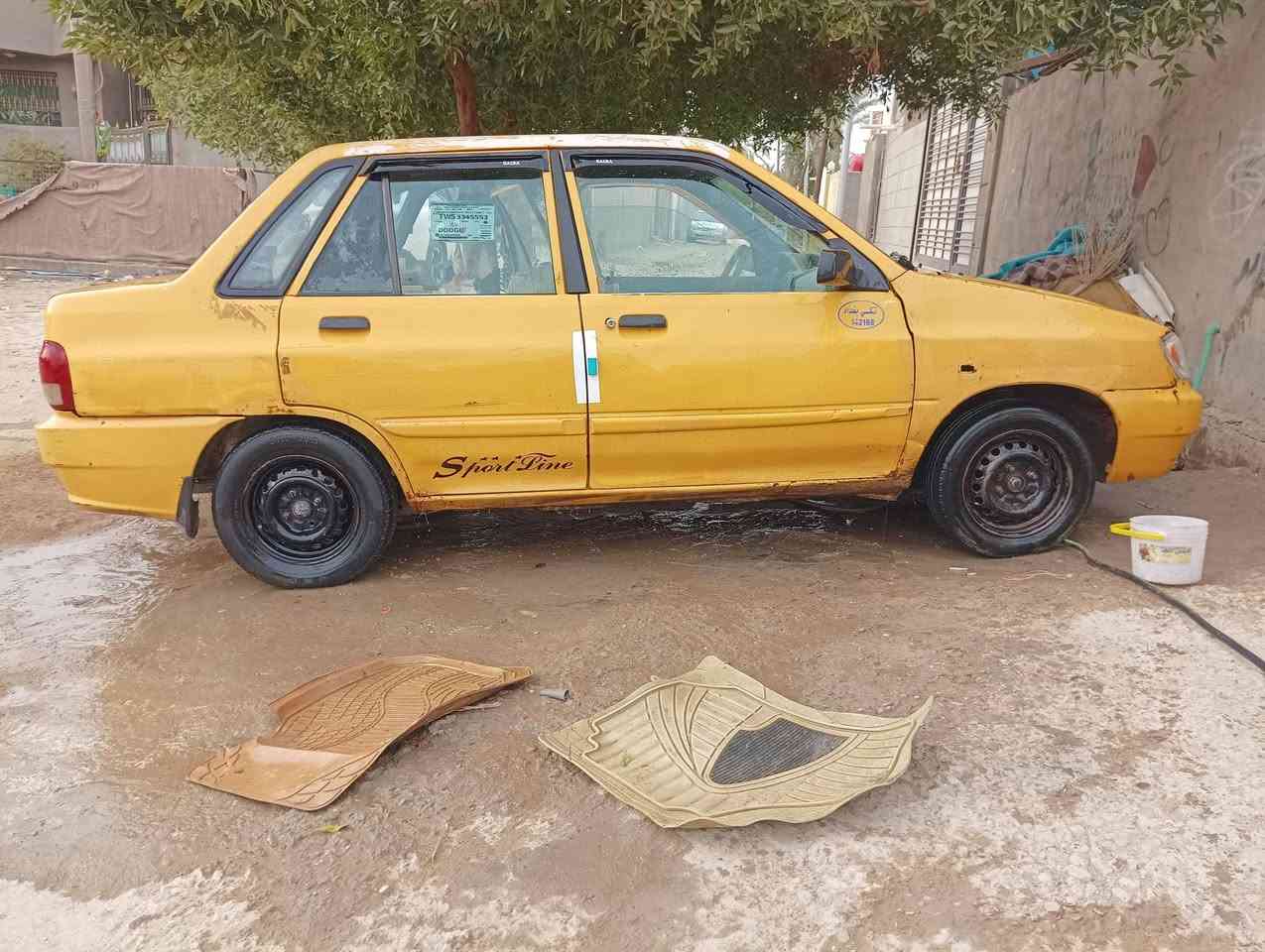 السلام عليكم شباب سياره سايبه للبيع موديل 2012 رقم بغداد احمر سنويه عضم عاج  ساقطه بل2022 راعيه مااندله تتكفل سرقه وعشائر فقط سياره ما تشتغل كاطعه نار كهربائيات ماكينه كير حداديه نظيفات تخم تاير جديد دواخل نظيفه كهربائيات كلها شغاله سياره بيع واقع حال كوم حديد السعر  900 بيها مجال للطيبين مكاني بابل الحله ما متواجد على الفيس هذا رقمي اتصال فقط ***********
