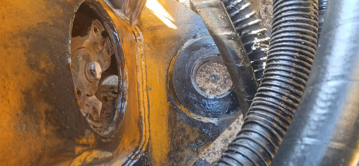 حسن الفيتر ***********
*********** 
تم تجفيت صينيه شفل كوسكي
 بفضل من الله
فيتر جميع الشفلات فيتر متنقل
الجميع مكان في بغداد واطرافه 
تجفيت محركات+برك   وحداده صدر 
تجفيت صينيه جميع الشفلات
