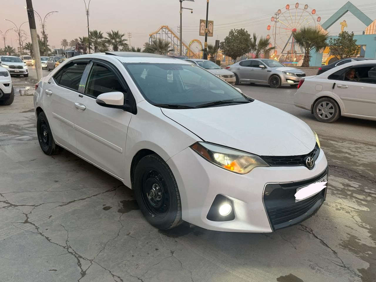 السلام عليكم 
كورلا ٢٠١٦ 
رقم بصره انكليزي 
سنويه وهزه ورقم كله جديد
 مكينه 1800 المرغوب 
سياره فول مواصفات 
1/1 فتحه جلد تحكم استيرن شفتات استيرن 
شاشه كامره حساس خلفي 
فول مواصفات 
سياره بيه ضرر جاملغين خلفيات 
بدون حوض 
وبيه جاملغ وبنيد بيه صبغات رشات بسيطه 
جاهزه كير مكينه حداديه تخم تاير تبريد كله بشرط ماعايزه بكد الشعره من كلشي مال جناي 
السعر ٩٨ بيه مجال بسيط 
اي استفسار ‭٠٧٧٤ ٢٣٨ ٤٧٣٨‬ بيع فقط
