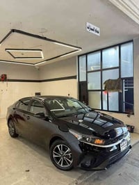 كيا فورتي موديل ٢٠٢٤  بدون رقم  تت رقم شمالي مواسفات شاشة كامرة رادار ...