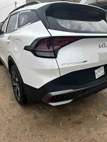 السلام عليكم البيع كيا سبورتج هايبرد 2025محجوزه للمصرف مقترض وكفيل نفس البيت مالكها يسكن حله نفس البيت 
فول موصفات اعلئ فئه 
كشنات كهربه وتدفئه وتبريد 
صندوك كهرباء فول الخير
مرقم بغداد وكاله عامه ام باركود صافي الف ماتدفع
رقمي ***********
***********
زيرو لسعر تصل وتدلل
