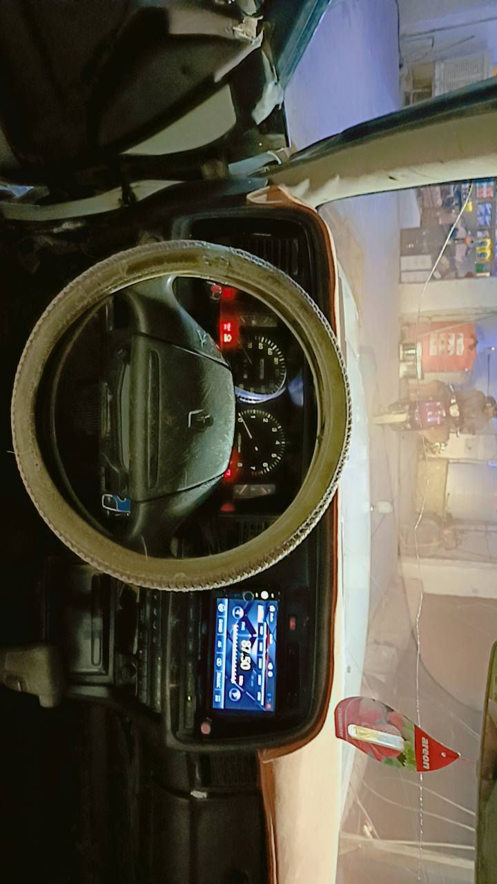 سلام عليكم 
سيدان هارتوب
مكفوله من الكصه والعيب الشرعي
رقم انبار
وكاله عامه مطلقه
السعر 36 وبيها مجال قليل
***********
