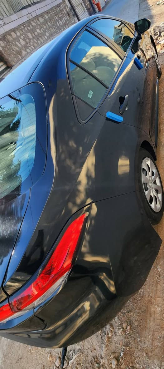 السلام عليكم
للبيع كورلا 2022 LE ياباني اصلي صنع يابان وارد امريكا 
محرك 1800 VVTI 
حادثها خلفي جاملغ خلفي و صندوق ايرباك سليم + حجر 
مواصفات LE رادارا  امامي - شاشة كشف  هولد و هاند بريك كهرباء - شاشه كار بلي - لايت زنون بلادي 
ماشية 65 الف كيلو 
السيارة بأسمي رقم جديد 
السعر السعر خاص 
مكاني بابل قضاء الهاشمية 
***********
