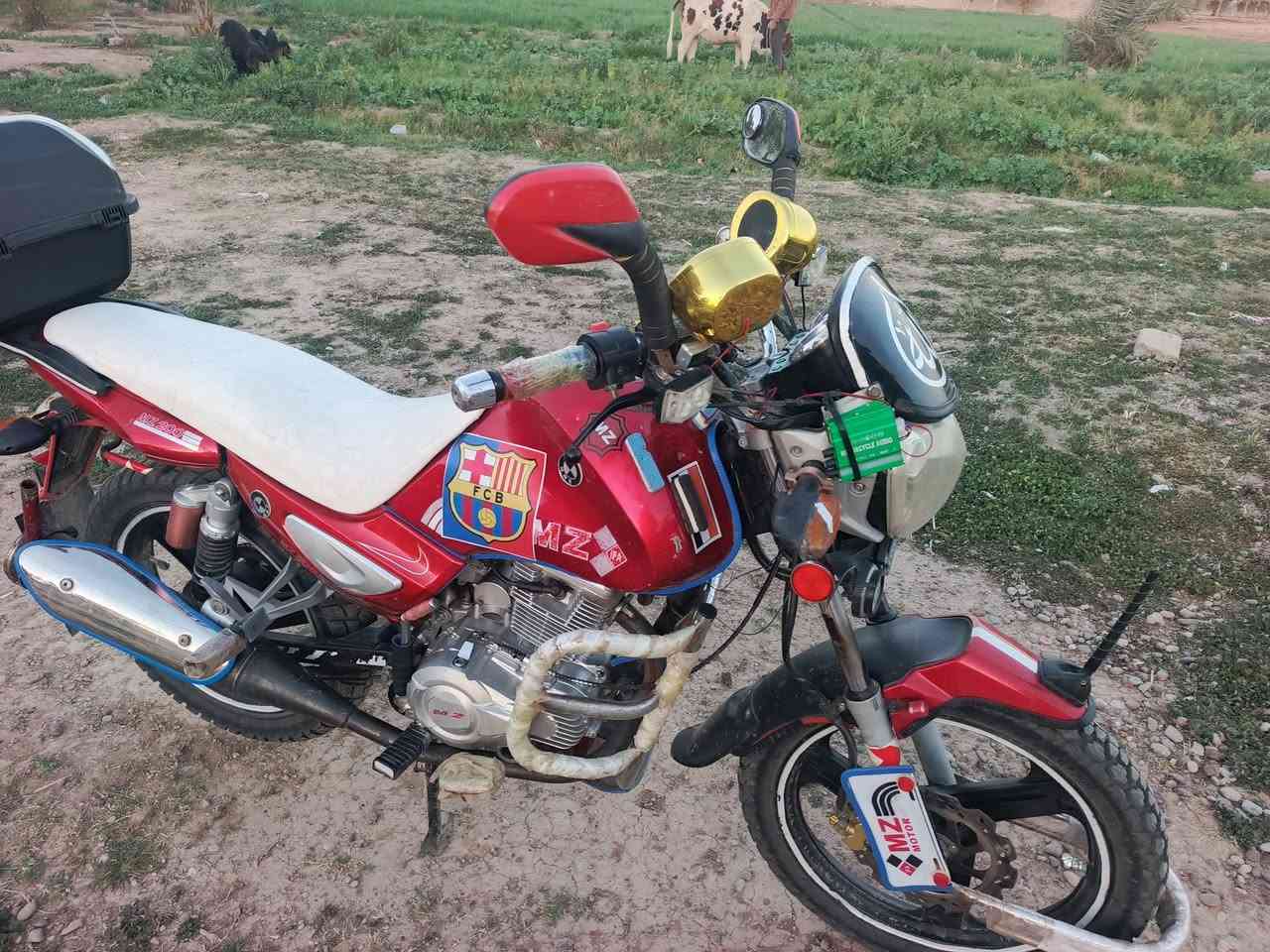 البيع سعر 900 وهذه رقمي ***********
