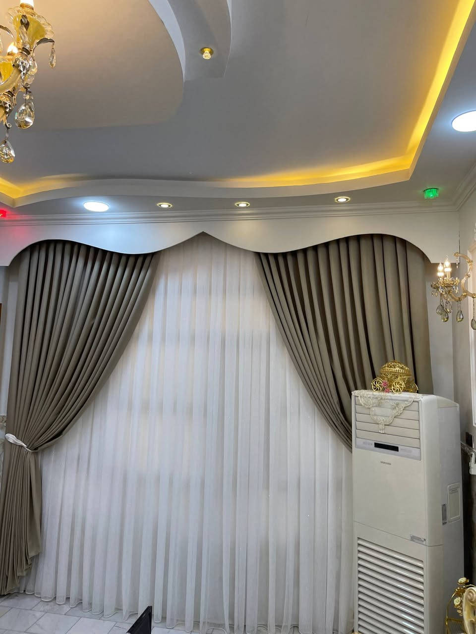 🌺للفخامه والرقي عنوان ستائر علي جبوري 🥀مثل ماعودناكم بأحدث الموديلات وأرقى الخامات التركيه🇹🇷 
💦ماعليكم غير زيارة موقعنا الكائن كربلاء طويريج الشارع العام قرب ☘️المصرف🌾 كما يتوفر كادر عمل لجميع محافظات العراق 🇮🇶 للاجابه السريعه عبر الواتساب 📞***********🌹المهندس عباس جبوري
