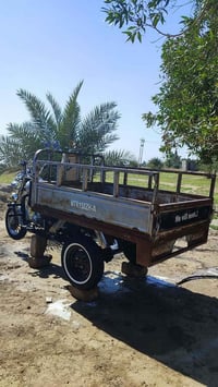 ستوته 2018 • فضي • اوراق