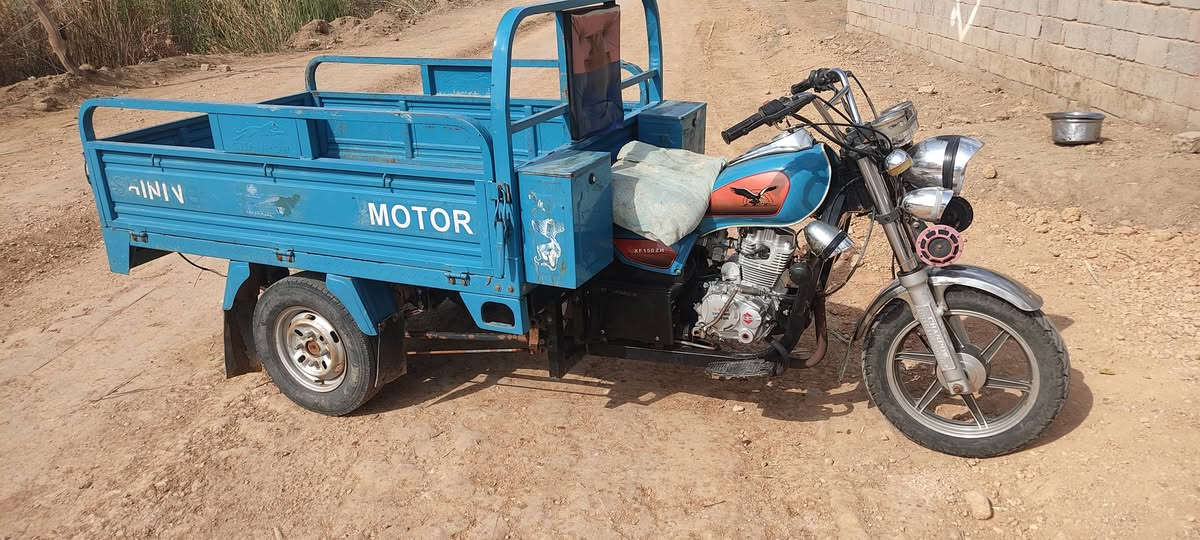 سلام عليكم جمرة موديل 22 اوراق اصوليه شوفت عينكم مكانه بابل عوفي قرب معمل غاز العلويه شريفه بنت الحسن عليه السلام سعره مليونين وميتين (٢٢٠٠)وبيه مجال الشراي يتصل على الرقم التالي *********** أو يجي خاص
