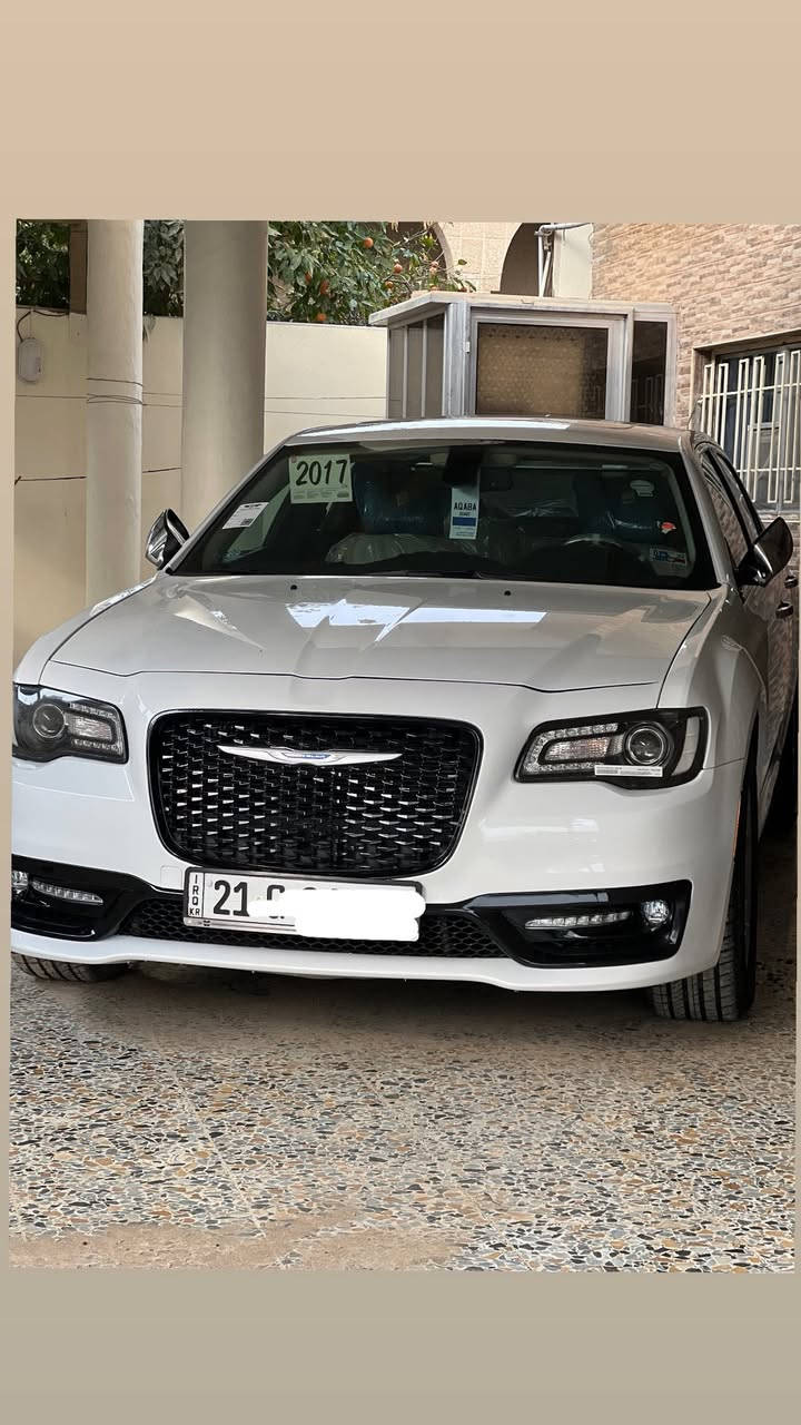 السلام عليكم
اوباما 2017 C كلين تايتل بدون ضرر السياره حيل نضيفه  كفاله عامه بدون صبغ بدون حادث  حتى دعاميات بشرط السياره حلوه و دينار واحد متصرف عليها  جاهزه من كل نواحي 

المواصفات 

 بصمه  عدد 2

بانوراما

تشغيل عن بعد 

كشنات اماميه تدفئة تبريد 

كشن خلفي تدفئه 

برده خلفيه 

تحكمات أستيرن 

مري هيتر 

مري قلاب 

تبريد قطعتين

كشن خزن 

كشنات الاماميه كهرباء 

ستيرن كهرباء 

ستيرن هيتر 

 

وباقي مواصفات ال C المعروفه رقم السليمانيه  بأسمي تحويل ثاني يوم 

ماشيه 117ميل 

السعر 268$

مكان السياره / الانبار الرمادي 

***********
