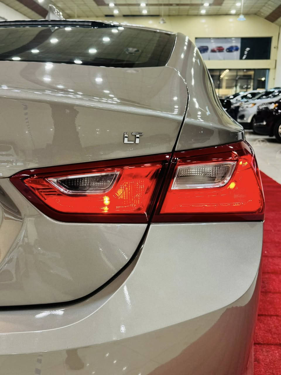 Cheoverlot Malibu 2023
118$ سعر
مواصفات LT
شاشه كبير 
بجم كبس
ظرر / واحد باب صبغ
ارباك سليم 
لاستفسار اكثر 
***********
***********
