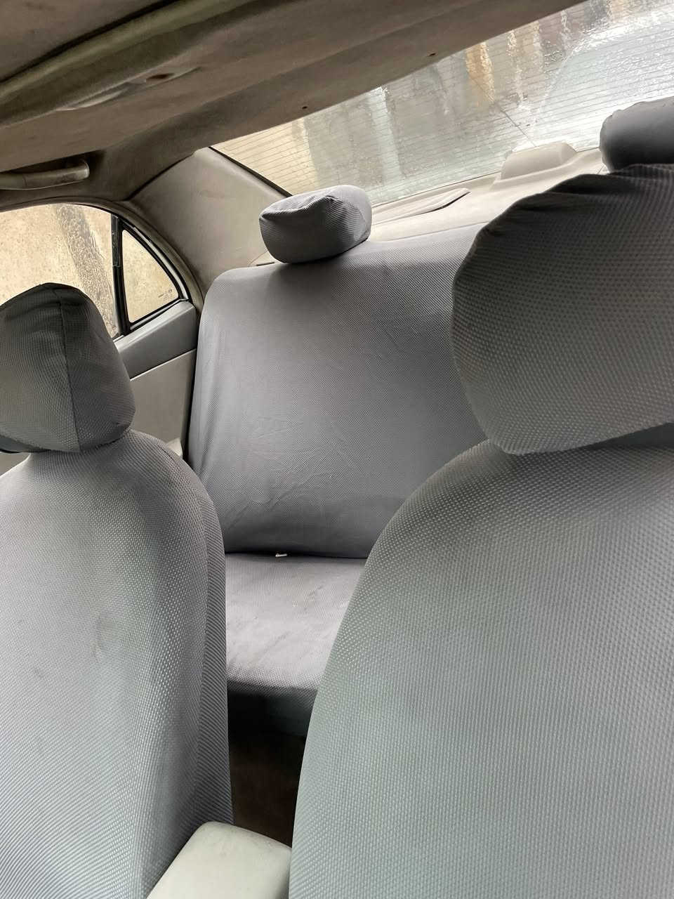 سلام عليكم سياره BYD2013 للبيع او مراوس السياره حلوه نقصهه ساعه لو تنضيف لو تبديل مال كير والصالصنه الخلفيه الحداديه هستوه شادها الصدر كله السياره محرك كورلا وكير كورلا اصوليات السياره مال اقصاد السياره مطلوبه والراعي مالهه ما اندله سعر 35 الرقم *********** مكاني البصره
