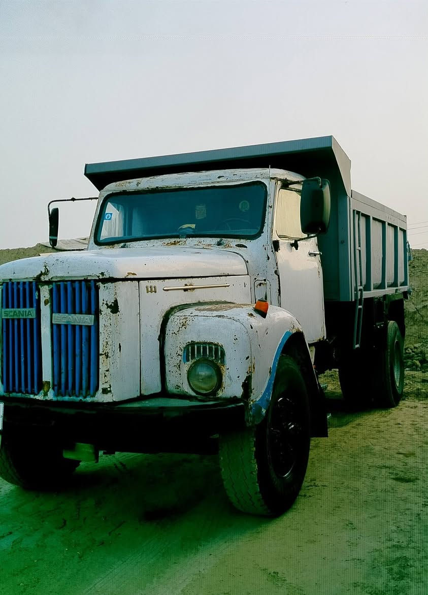 111 موديل 81 رقم انكليزي بسمي مكينه وكير 112 سياره جاهزه للشغل مكان ناصريه قلعة سكر ***********
