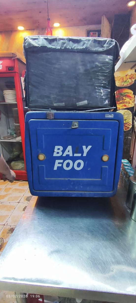 جهازين استقبال الطلبات للبيع مع كاشير اضافه الى صندوق توصيل عدد 2
للاستفسار***********
