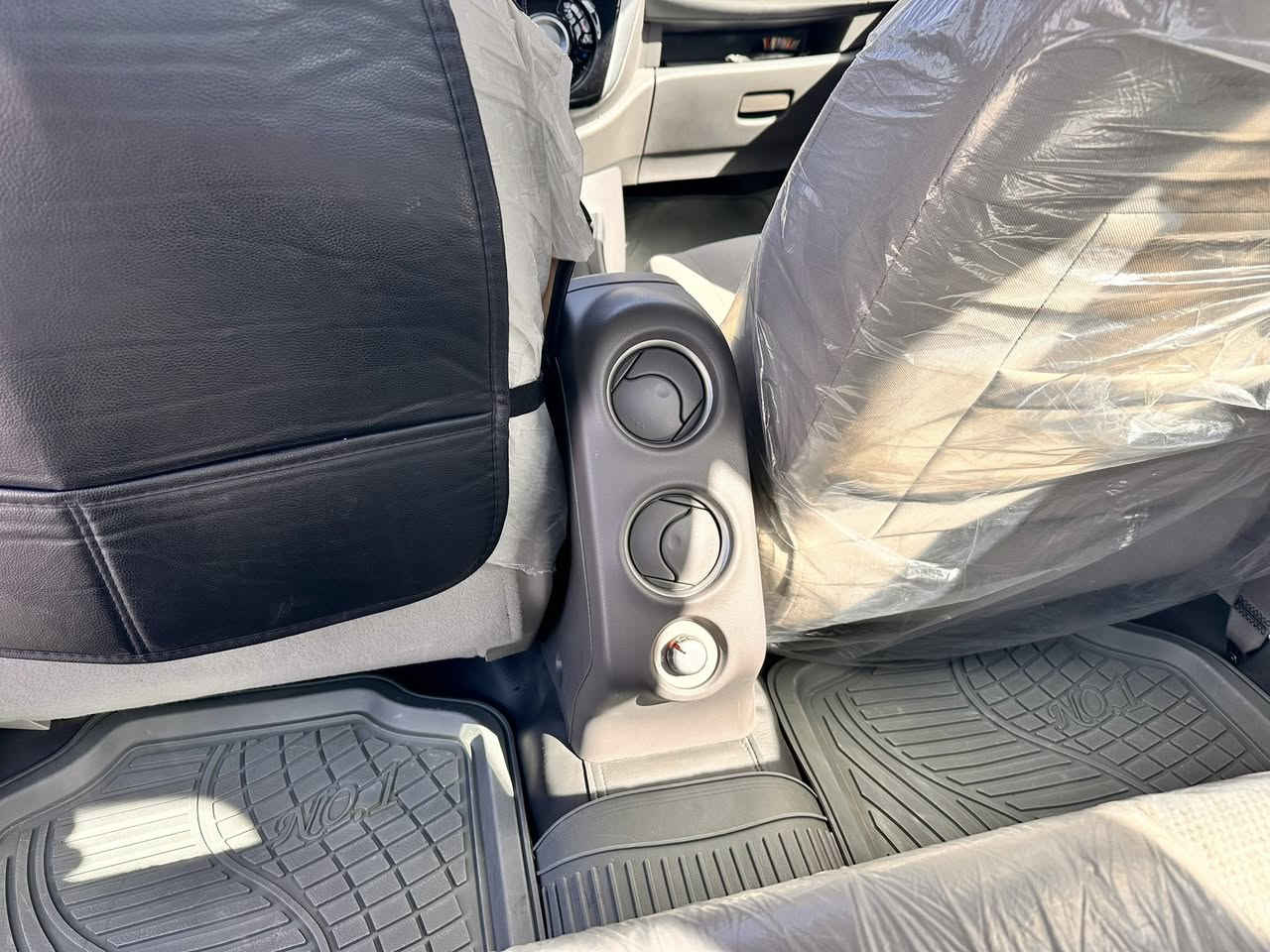 سني 24مصري فول فول ماشيه40 الف سعره120 وبيهه مجال بصمة مري شفط جام كهرباء تبريد قطعتين ***********
