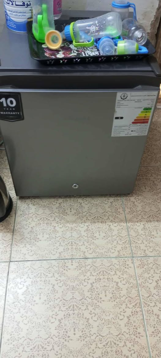 غراض نضيفه للبيع مستعجل عليهن الي يريدهن المراسله على الرقم التالي ***********
