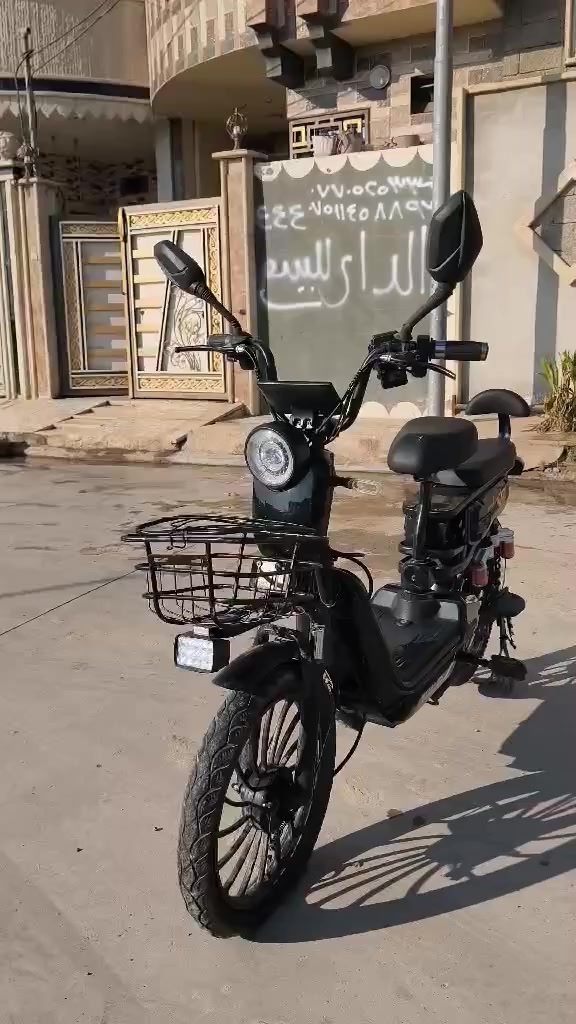 السَلٱمٌ عـَلـْيگمّ-ۈرحـْمّـٌة ٱللـّہ ﯙبُرگـّاتہ 
ماطورات شحن 2 للبيع 
الاسود 🖤
 5بطاريات 16 امبير شرط شغال مابي شي كهربائيات وبطارياتو منتهيات ينرادلهم تبديل ب120 شرط تفحصو يلا تاخذو و #سعر 160 

الاخضر 💚
5بطاريات دبل 20 امبير شرط شغال مابي شي و #سعر 250 وسلامتكم
للاستفسار خاص او ع رقم
***********
