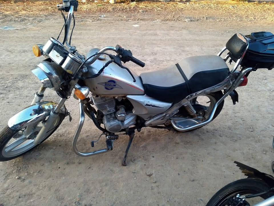 ثسلام عليكم  من رخصة الادمن مطور دايلم للبيع سعر300 وبي مجال لطيبين هاذا رقمي ***********
