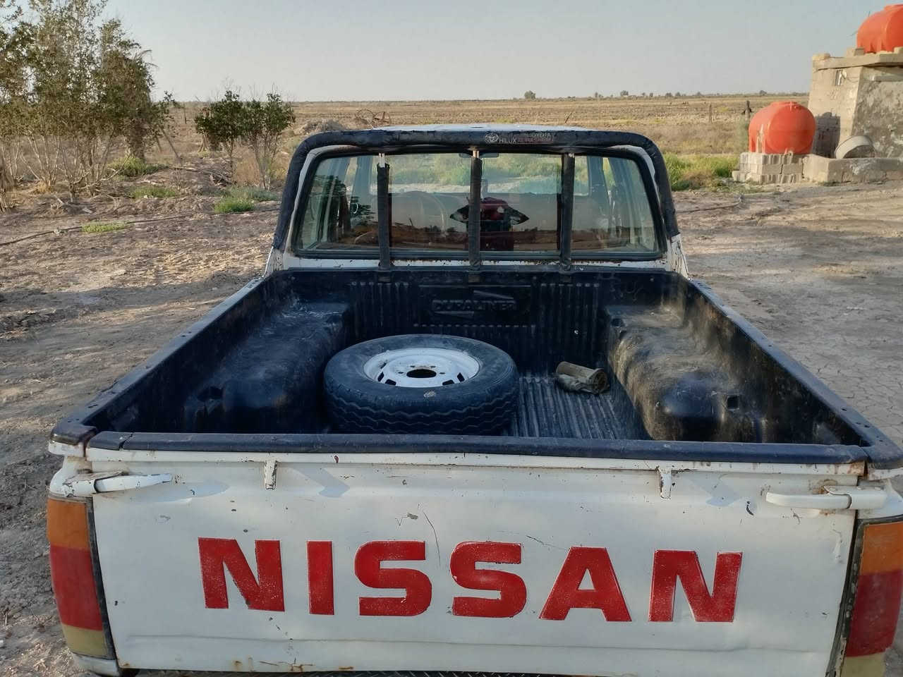 للبيع بيكم نيسان  موديل ٩١ مداور مباشر سنويه ٢٧ 
رقم ذيقار السعر ٣٥ بيه مجال ***********
