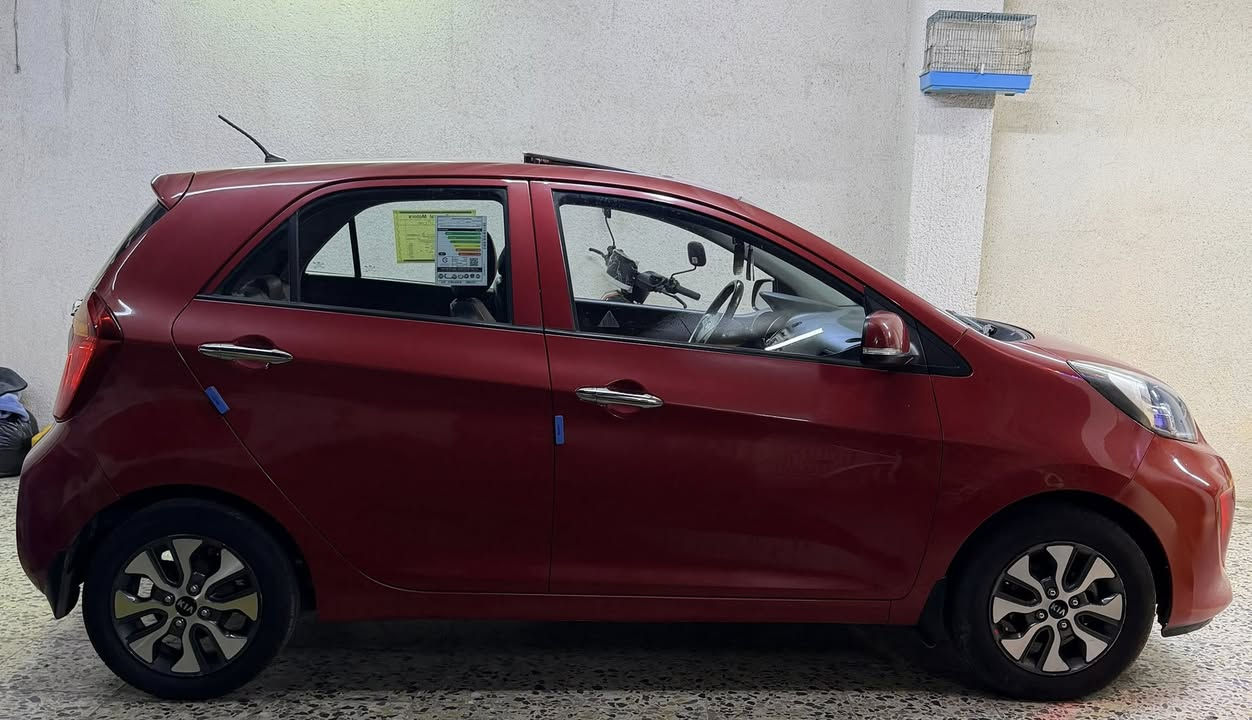 كيا بيكانتو موديل 2016 خليجية كير اوتوماتيك

محرك 1400 دبل قطره المرغوب ماشيه 69 الف
مواصفات 
داخل جلد لون قرميدي
فتحه سلايد روف 
مري شفط،، 
اشاير بالمري، 
سنتر لوك، 
لايت زنون 
لويل كب،
صبغ دعاميه اماميه والدوسه مقدار شبر فقد 
وبارد بسيط بالجاملغ الخلفي وباقي السياره كفاله

رقم بغداد انكليزي الجديد بسمي

سيارة جاهزة ونظيفة جدا من مكينة كير كهربائيات تبريد تدفئة  كلها بلادية اطارات وبطارية سيارة كاملة 

السعر 102بيها مجال ‭0771 968 5398‬

بغداد حي المواصلات
