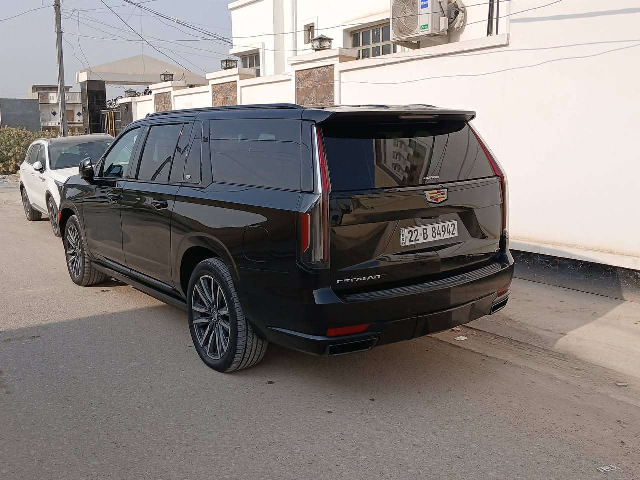 كاديلاك سكاليد ٢٠٢١ وارد أمريكي
فول مواصفات للتواصل ***********
