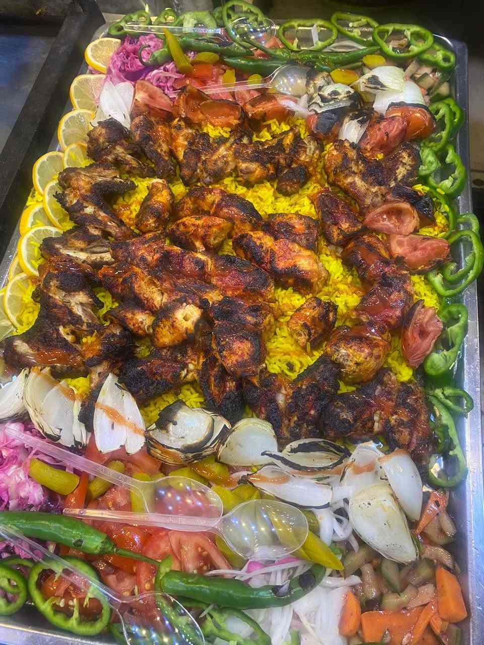 🔴بشرى سارة… عدنا والعود أحمد 🤍

🔶بعد انقطاع في رمضان، رجعنا نفتح أبوابنا في فرع كركوك 🔷لنقدم لكم ألذ المشاوي التركية على الفحم  بنكهة مميزة 🔶ولمستنا الخاصة.
🔷ولا تنسون… چاي عراقي على الجمر مجاناً لضيوفنا ☕️

🟠 أوقات الدوام: 

⏰ يومياً من 3 الظهر للـ1 بالليل
🪑 صالة وسفري وتوصيل

🟢 الموقع:

📍الفرع الاول : كركوك - شارع القدس - مقابل ماركت المتوكل
 *********** ☎️
 
📍الفرع الثاني: الحويجة – شارع المشاتل – قرب جامع الحاج صگر الدوري ☎️ ***********

🔵ننتظركم ❤️

#مشويات_هيثم_ابو_الاجنحة
#مشاوي #مطاعم #العراق #كركوك #الحويجة
