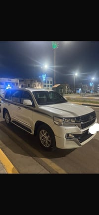 لاندكروزر • 2021 • فول GXR