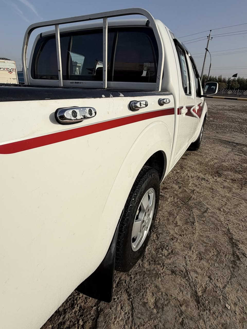 سلام عليكم للبيع بيكم نيفاره 2014
رقم اربيل سنويه جديده مامنتهيه 
تحويل او وكاله بليعجبك سياره مكفوله كفاله عامه 
ماعدا شويه باردات بصيطات فقط والباقي
 كفاله مكينه مضبوطه لا تبخير ولا تنقيص
 سياره جديده وجاهزه تخم تاير حداده توب
 تبريد تدفى دوشمه دواخل حلوه
  السعر ١٢٥ وبيها مجال 
هاتف
***********
