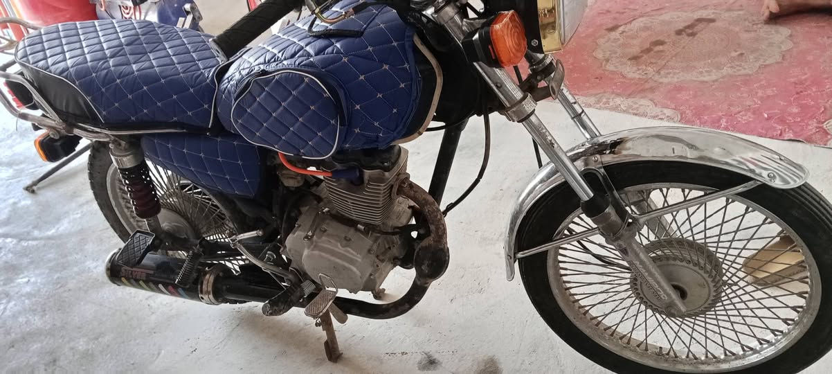 سلام عليكم دراجة نامه برو موديل 20محرك بشرط كهربائيات ضفيره كامل بس شوية تحتاج ترتيبات بدون اوراق سعره 300مكان جلولاء ‏‪0778 342 6830‬‏
