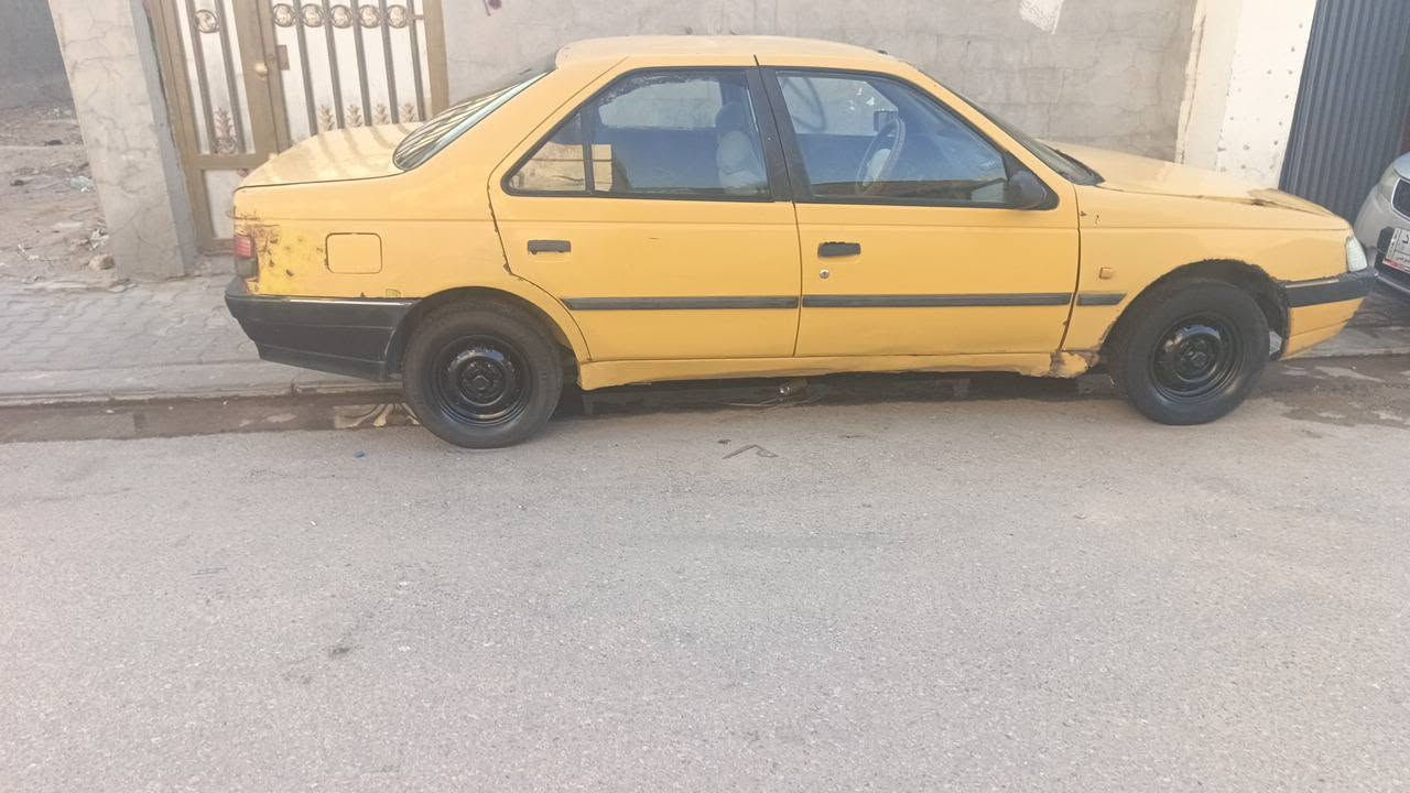 سلام عليكم بيجو روه مكينه جديده 9وبيه مجال اتماتيك سلف واكف بدون راعي مكاني نجف***********
