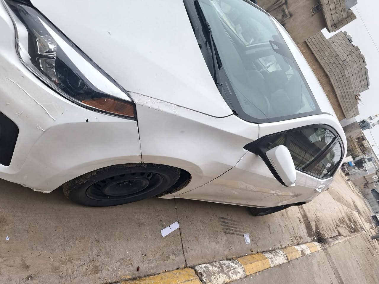 crolla 2016 amrce L
سەنەوی 2029تازەیە 
گێڕو مەکینە بەشەرت 
بۆیاخ5پارچە
سعر 110گڵا
***********
***********
