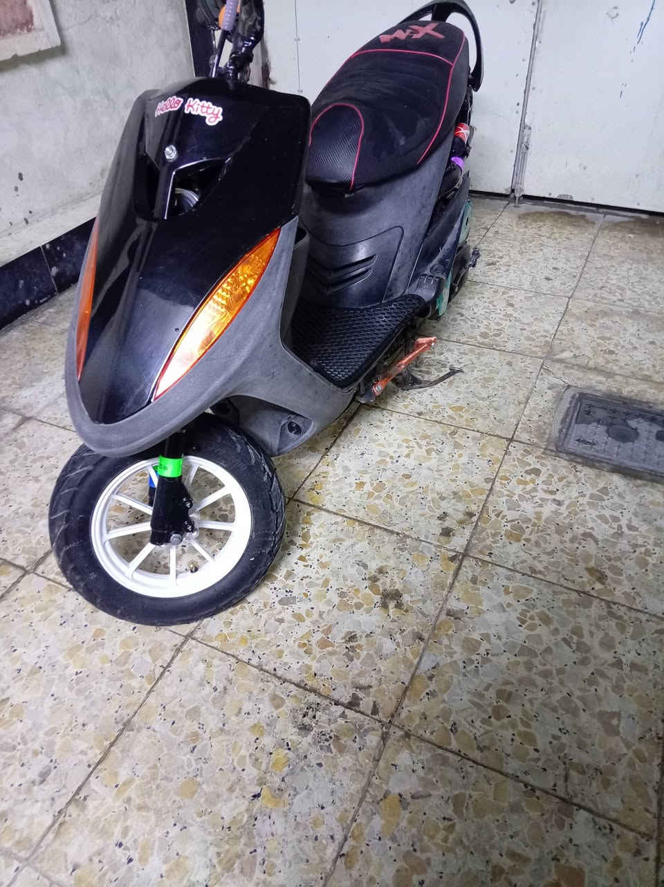 سلام عليكم ماكس عدله مال لعب لبيع بوشه ٤٩ بلاد مفتوحه ولفات  سلف او هندر كله بلاد كابريتر ظفيره السعر ٤٠٠ وبيه مجال المكان بغداد تاجي سبع البور ***********
