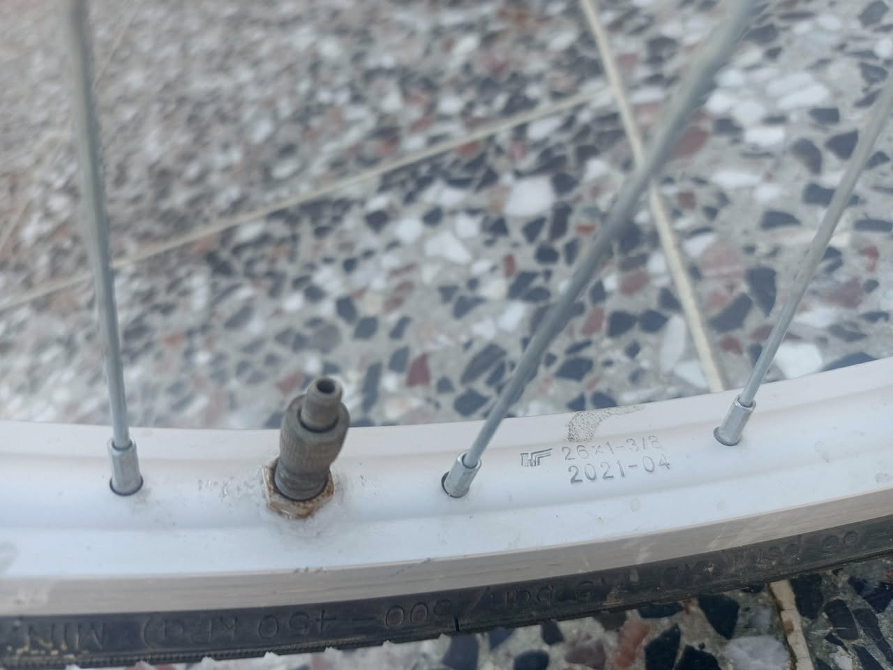 سلام عليكم بيسكل بناتي البيع حجم26 موديل 21 أنون أسود بيسكل نضيف غراضه كامله السعر130 وبي مجال مكاني ميسان العماره


**إذا كنت صاحب هذا الإعلان وتريد حذفه لأي سبب، رجاءا أرسل رسالة إلى الدعم الفني**