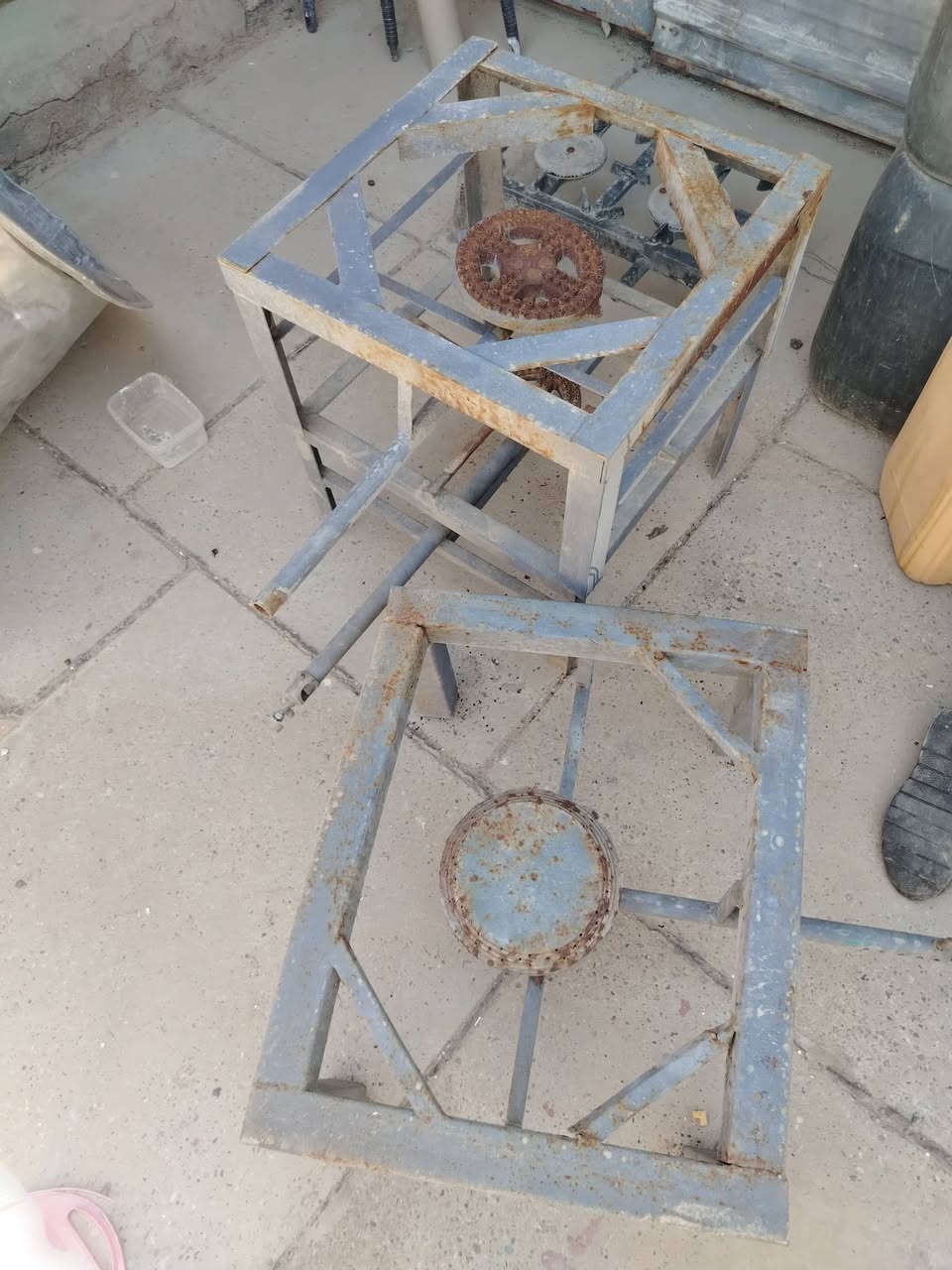 طباخ البيع السعر ١٥الف
بغداد موبايل ***********
