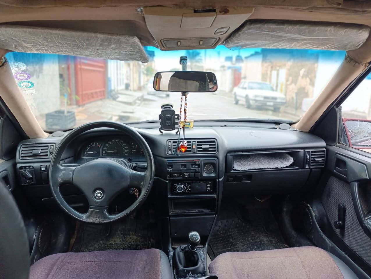 .
سلام علیکم هاورین ئوپل ڤیکترا مودیل 1991 گیرعادی مەکینە 20رقم هەولێر بەشەرتی وکال تە حویل کاربای هموی ئیش دکات رزیوی نیە دعمی نیە بویاخ عام بو جوانی همو گیانی ایش دکات چوار تایەی تازی سعری 42مجالی برایانە شوێنی سیار سلیمانی ***********--***********

سلام علیکم اخواني سيار اوبل فيكترا موديل 1991 گير عادي مكين 20رقم اربيل شرط وكل تحويل كهربائي كل شغال ماعند خياس مابي دعم صبغ عام لجمالي سيار كل شغال اربع تايرات جديد صدر جديد سعر 42مجال***********مكان سيار سليماني.***********
