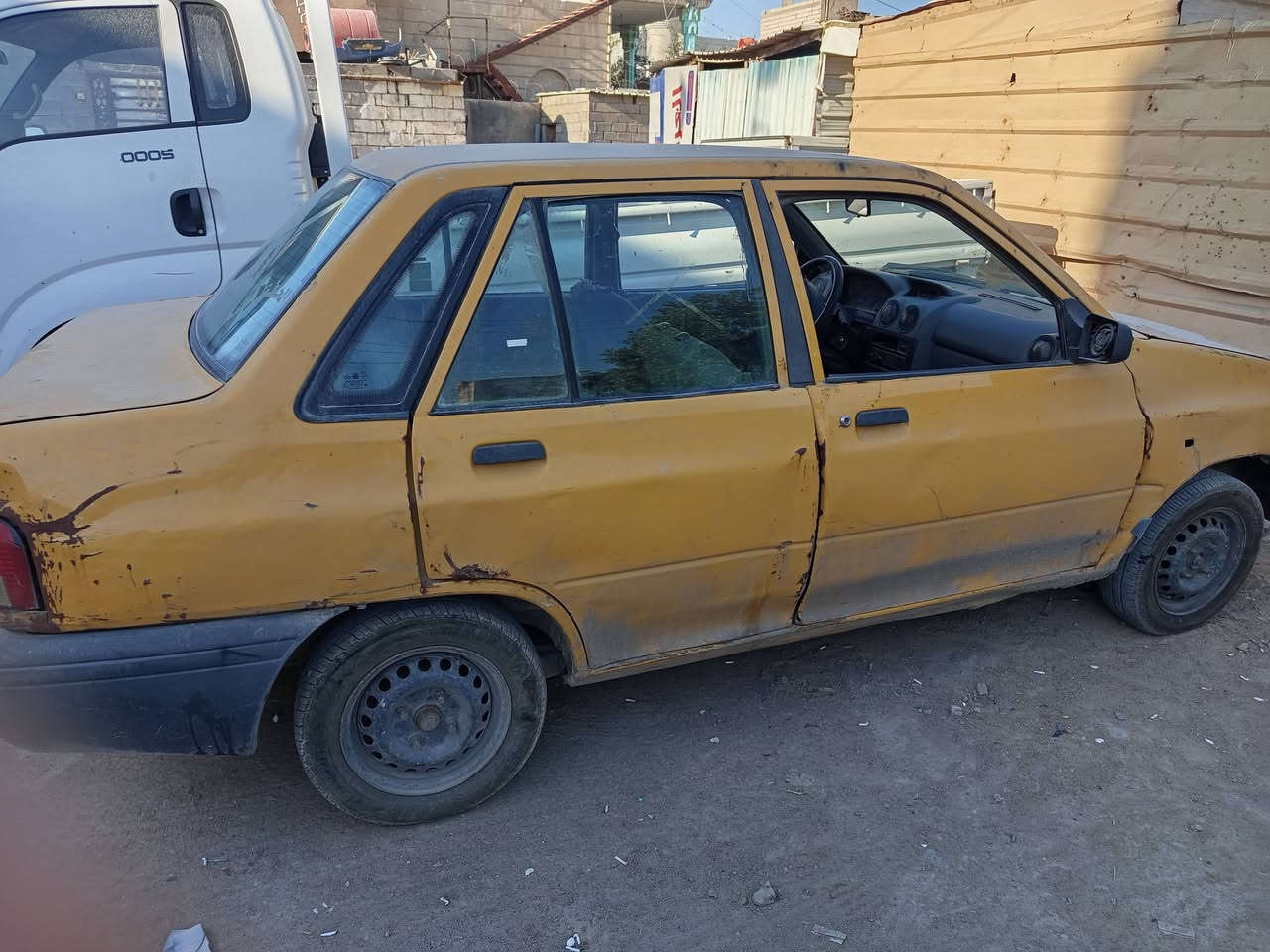 السلام عليكم سايبا 2012كير خير من الله بس المكيه خيط تبخير السنويه 2027 راعيه موجود السعر 10وبيه مجال ***********
