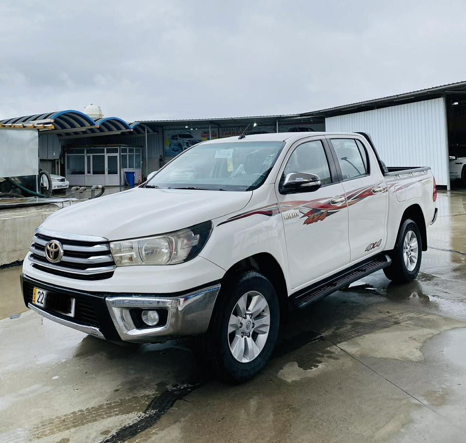 تۆیۆتە هایلۆکس مەرزیە 2016 
دەبل ئەکسل سفری شەریکەی سەید نەهرۆ
 یەک دەستە لەشەریکەوە 125km عەقیقی رۆشتوە 
بەناوی خۆمەتا 2028 رەقەم هەولێرە 
ئەشیای بیلادی لەگەلە دوو سویجە 
فول مواسەفاتە سعودی گێر تۆماتیک ناوفۆرمیکە
 ڤۆلیۆم شاشە ئایپات کامیرە تەبریت مەرکەزیە
 حەساسە نیزام eco یە دەحامی نیکلە 
یەدە نیکلە ئاوێنە ئەوتۆیە چوار پستۆنە 
سیارەکە سێرفزی شەریکەی بۆکراوە 
تاوەکو ئیستاش هەر لەشەریکە رونی دەگۆردرێت
 پاک و خاوێن ماوەتەوە دەحامی بۆ دەحامی
 بەشەرت گێر مەکینە ئەکسل نەکراوەتەوە 
گشت گیانی بەشەرت کامل جوانکاری بۆکراوە 
تاخم کوشن و گاعیەی لەگەل هۆکی دواوە بۆ بەستراوە  
بۆیاخی / نیە 
تعدیل/ نیە 
تەزرە / نیە 
جەمپی / نیە  
نرخی:264$ کەمێک محامەلە 
ژمارەی خاوەنی :
واتس ئاپ:***********
