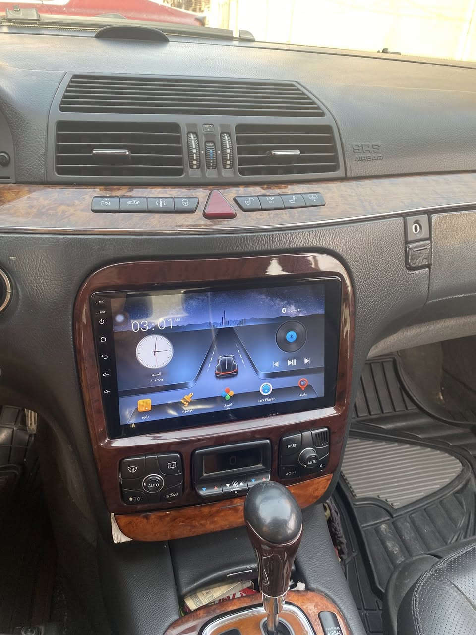 السلام عليكم 
مارسيدس غواصه 2004 
أصوليه واصليه وبأسمي ورقم بغداد سنويه إلى 2029 جاهزه وكامله s350 مكينه 6 
باب طويل 
د گم ناعمه
كشنات 4 كهرباء 
مري شفط واشاير 
تدفئه وتبريد وتدفئة كشنات
فتحه سقف 
چوبلس بلادي اصلي
شاشه وتحكم 
برده كهرباء 
حساس امامي وخلفي شغال بلادي
بعد بيه مواصفات الجناي يعرفهن
السياره جاهزه وحلوه 
السعر 120$
***********
بي واتساب  للجادين فقط
