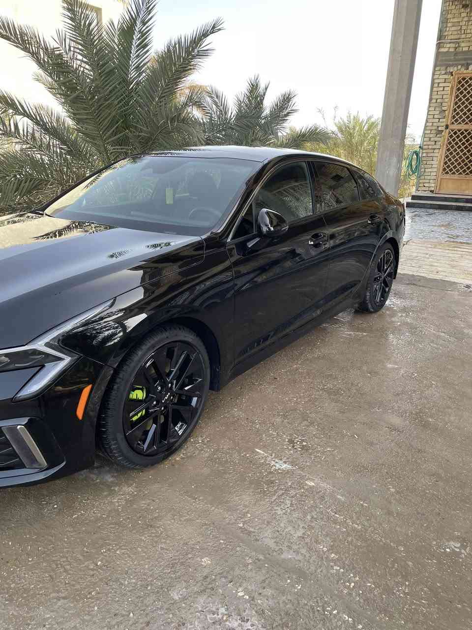 سلام عليكم
للبيع k5 

موديل 2025 

GTبلاك  العله فأه بل 

حادثه مدكر وبنيد. بدون شواصي فقط تبديل نفس الون 

السعر 235$وبيه مجال بصيط 

الرقم ***********
