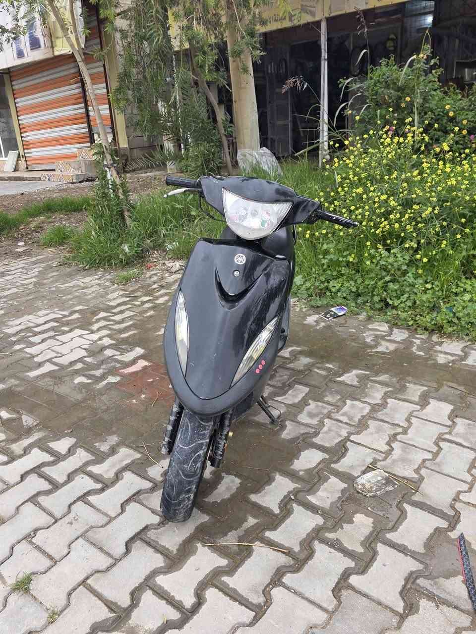 السلام عليكم دراجة ماكس عدلة كامله مابيها نقص كلها بلاديه للبيع سعر ٥٠٠ وبيها مجال يقرب تقاطع قدس ***********
