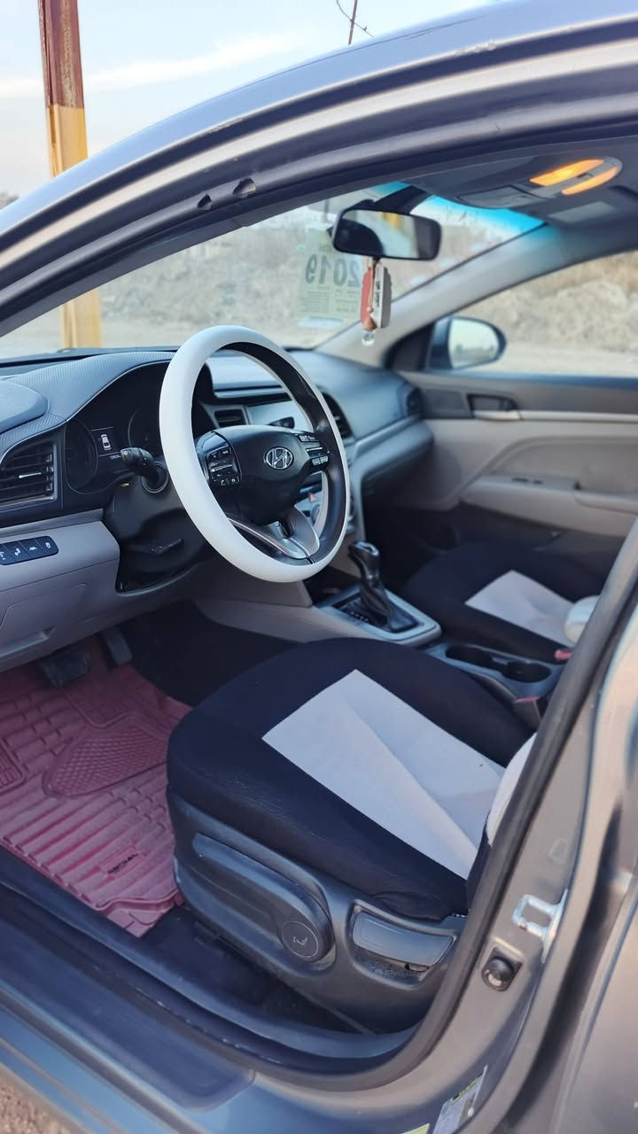 النترا 2019
للبيع اللنترا 2019 وارد امريكي حادثهة بالسونار بنيد وشبر من الچاملغات فقط السونار موجود حدادية جديدة تخم تاير رقم بابل اللماني السيارة جاهزة من كلشي النضافة مثل ماموجودة بالصورة 120$ وبيهه مجال للشراي للتواصل
 ***********
عنواني الديوانية_قضاء الشامية
