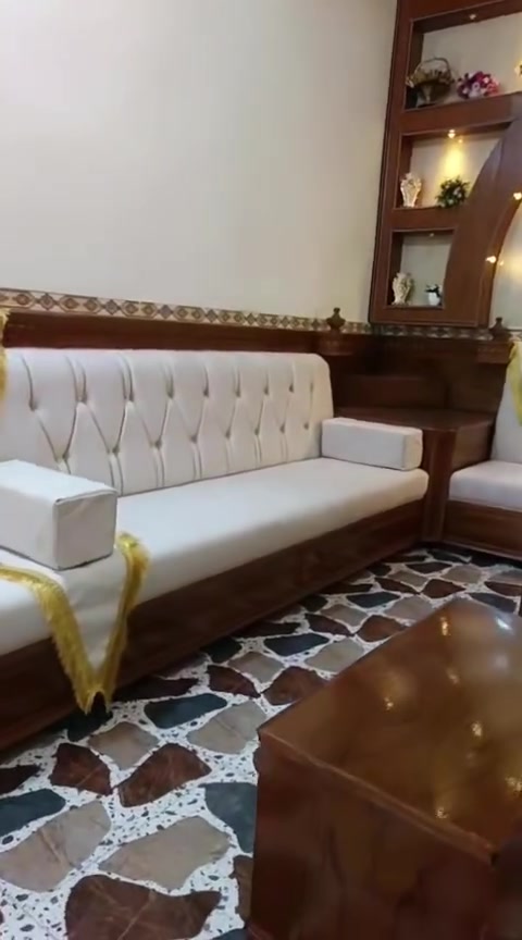 ديوان عراقي صاج
عرض لمده سبوع فقط
سعر المتر ١٣٥ الف   💰
ضمان حقيقي لمدة ١٠ سنوات
الخشب الداخلي چام روسي بلوك بورد ١٦ ملم 
الخشب الخارجي صاج بورد ١٦ ملم + زان
الاسفنج اكسترا طبي + طبقة بولستر طبية 
القماش حسب طلب الزبون قديفة شانيل وتر بروف ستن 🇹🇷
توجد خدمة النجار الاخذ القياس مجاناً الى جميع المحافظات 🚚
العنوان بغداد حي الأعلام شارع قطر الندى 
مجاور الدفاع المدني🚒 معمل الكرستال
للاستفسار الاتصال ع الرقم متوفر واتساب ***********
